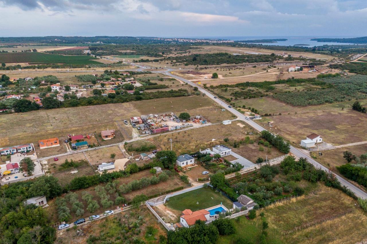 Kuca Za Odmor Lilly Villa Pula Luaran gambar